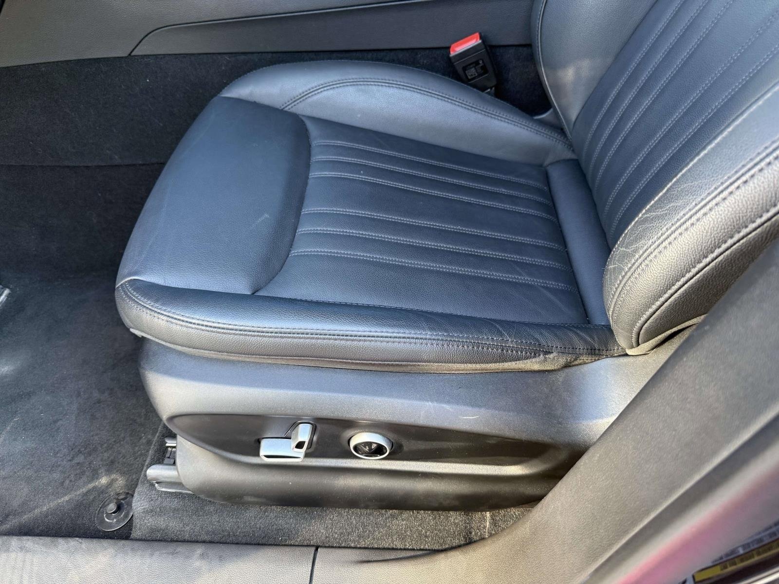 Used 2023 Maserati Grecale GT image 40