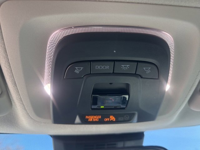 Used 2023 Toyota Corolla LE image 33