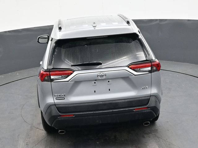 Used 2019 Toyota RAV4 XLE image 20