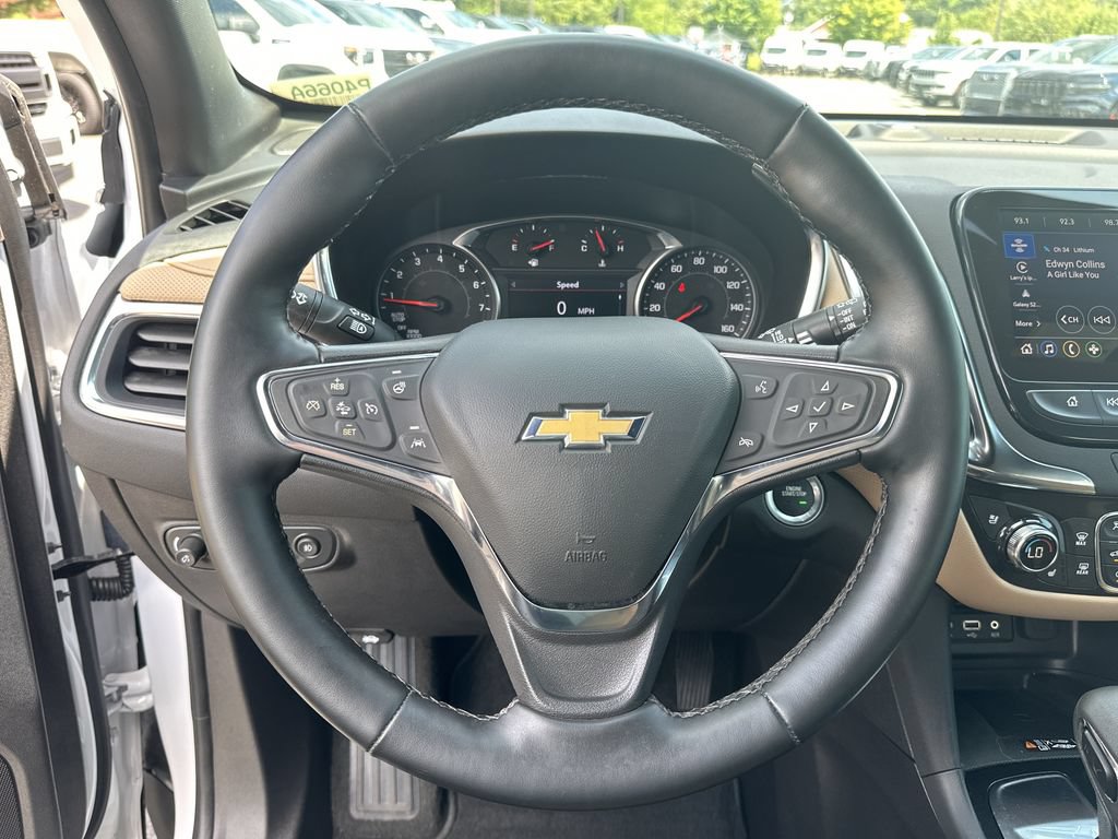 Used 2024 Chevrolet Equinox Premier FWD image 12