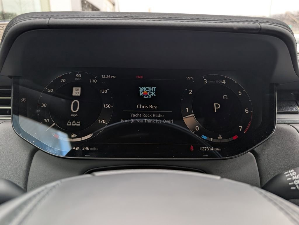 Used 2023 Land Rover Range Rover SE image 12