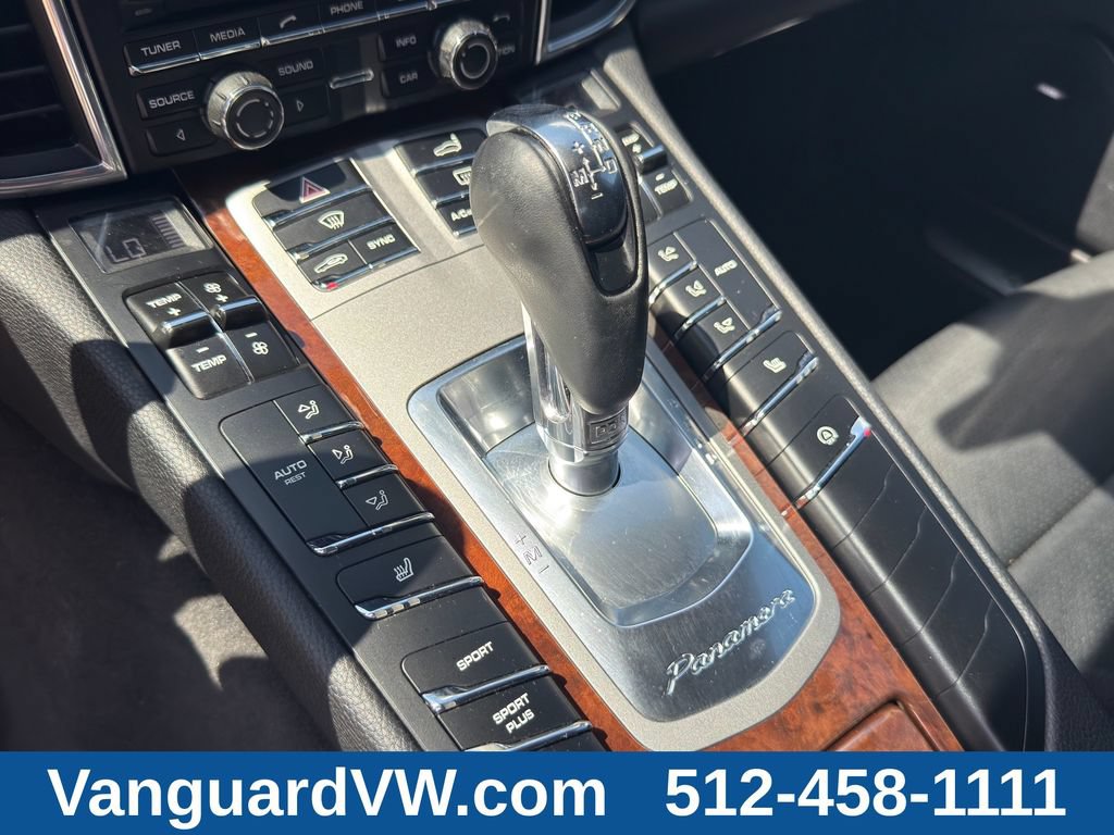 Used 2014 Porsche Panamera S RWD image 17