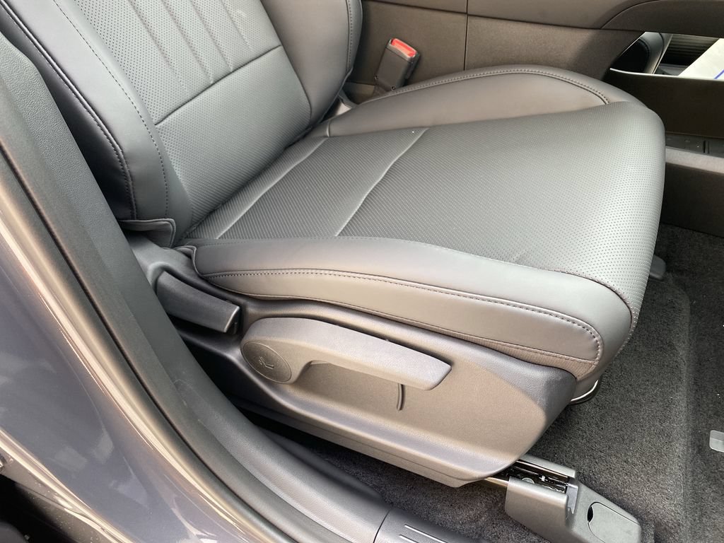 New 2027 Hyundai Santa Fe SEL FWD image 36