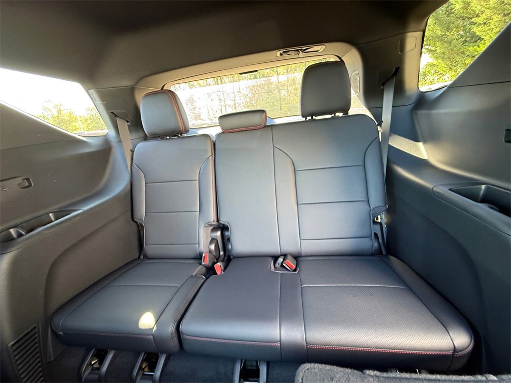 New 2026 Chevrolet Traverse Z71 w/ Driver Confidence Package image 19