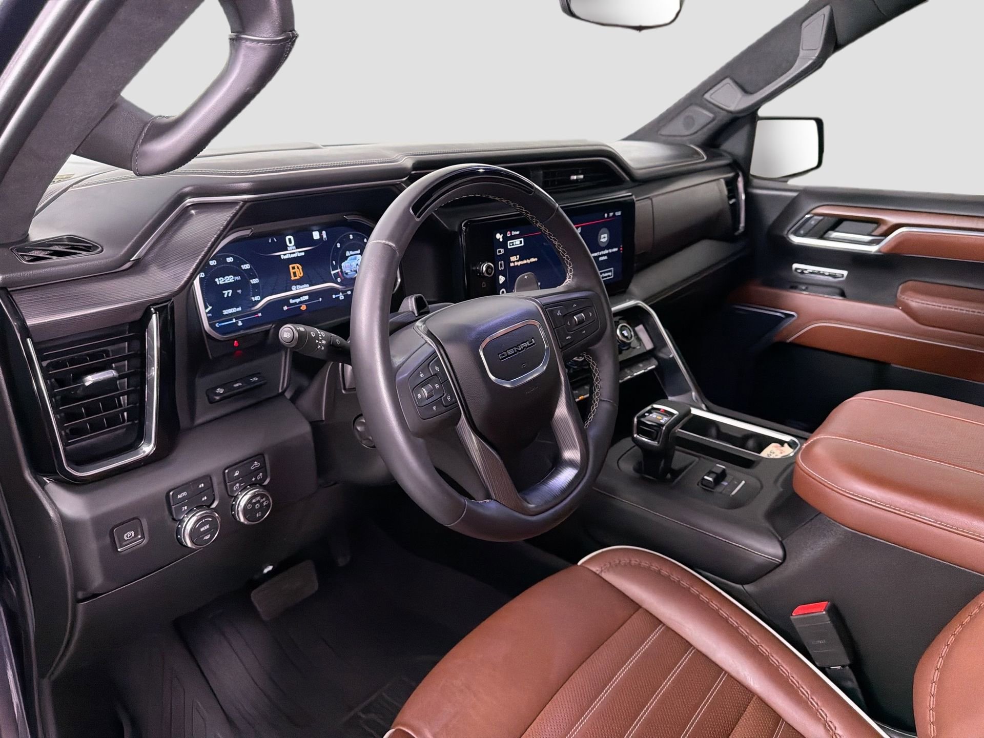 Used 2023 GMC Sierra 1500 Denali Ultimate image 10