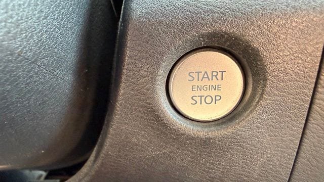 Used 2022 Nissan Frontier SV AWD/4WD image 17