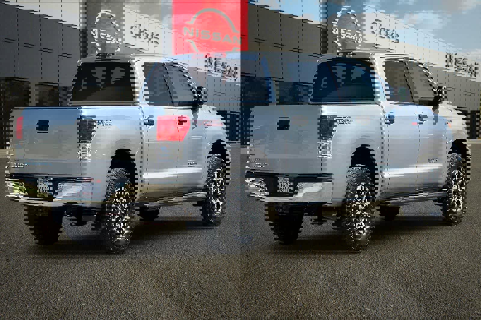 Used 2013 Toyota Tundra 2WD CrewMax image 3