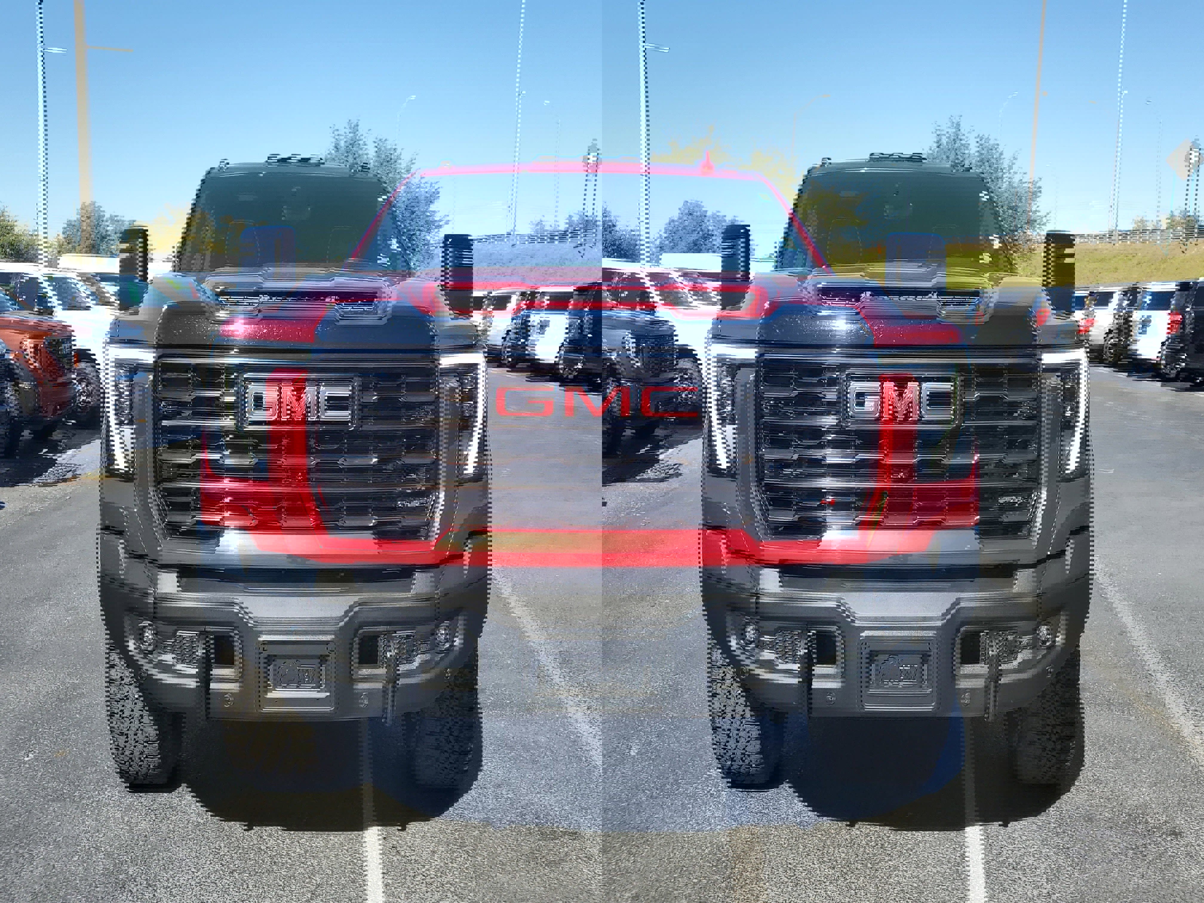 Used 2024 GMC Sierra 2500 AT4X w/ AT4X AEV Edition image 2