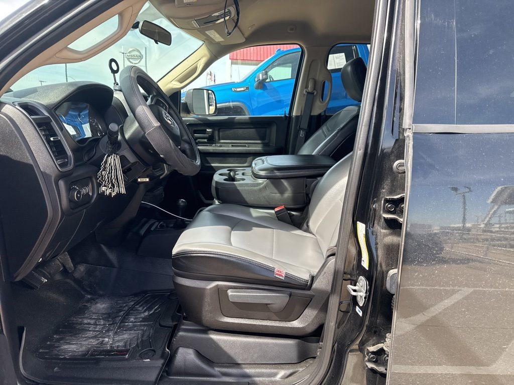Used 2019 RAM 3500 Tradesman image 8