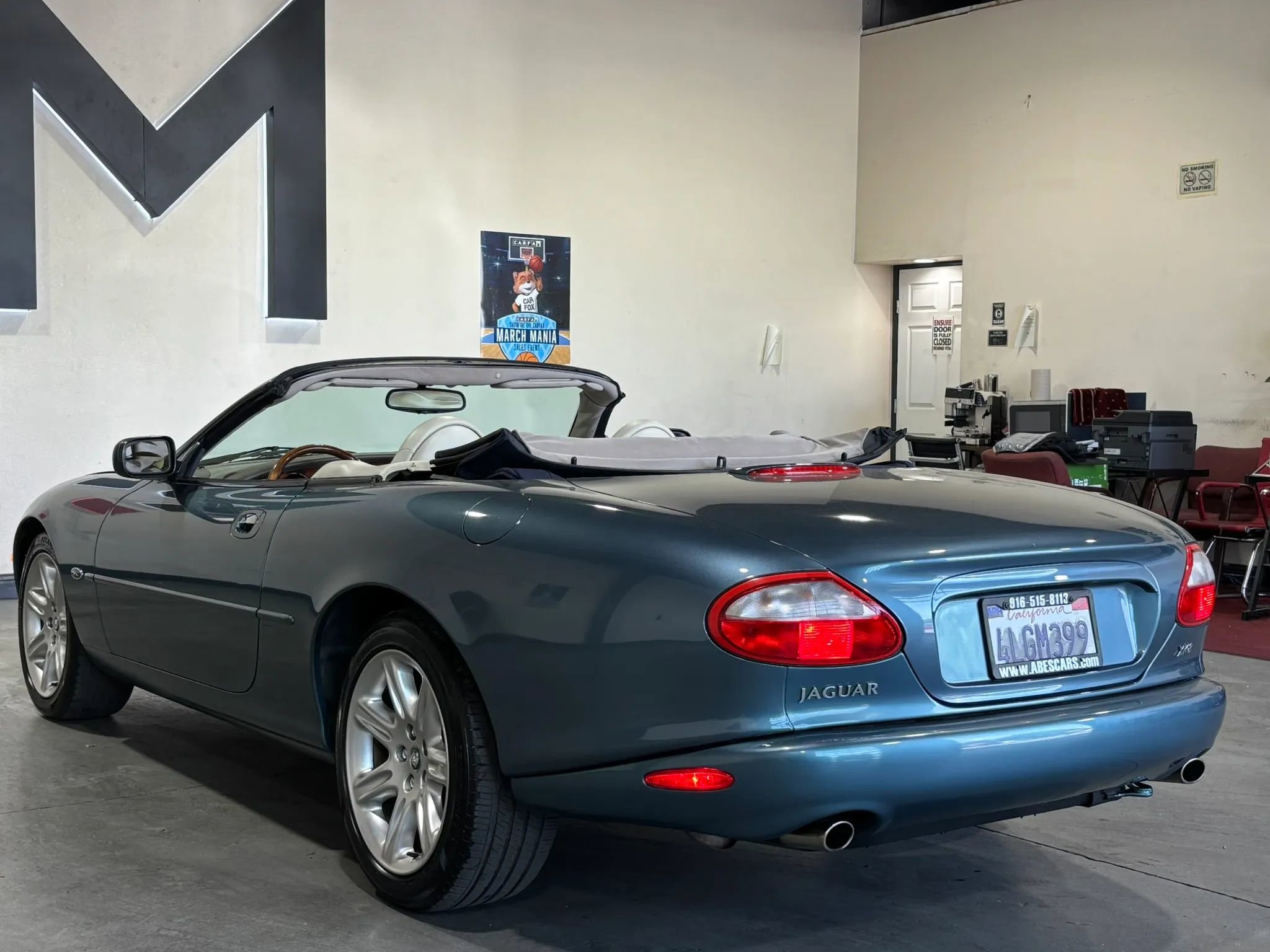 Used 2000 Jaguar XK8 Convertible RWD image 14