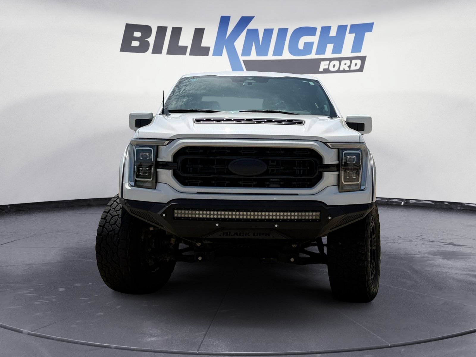 Used 2023 Ford F150 Lariat w/ Equipment Group 502A High AWD/4WD image 8