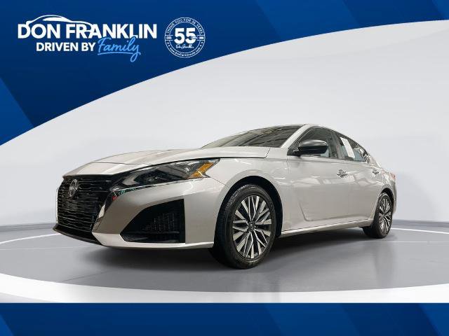 Certified 2024 Nissan Altima 2.5 SV FWD image 1