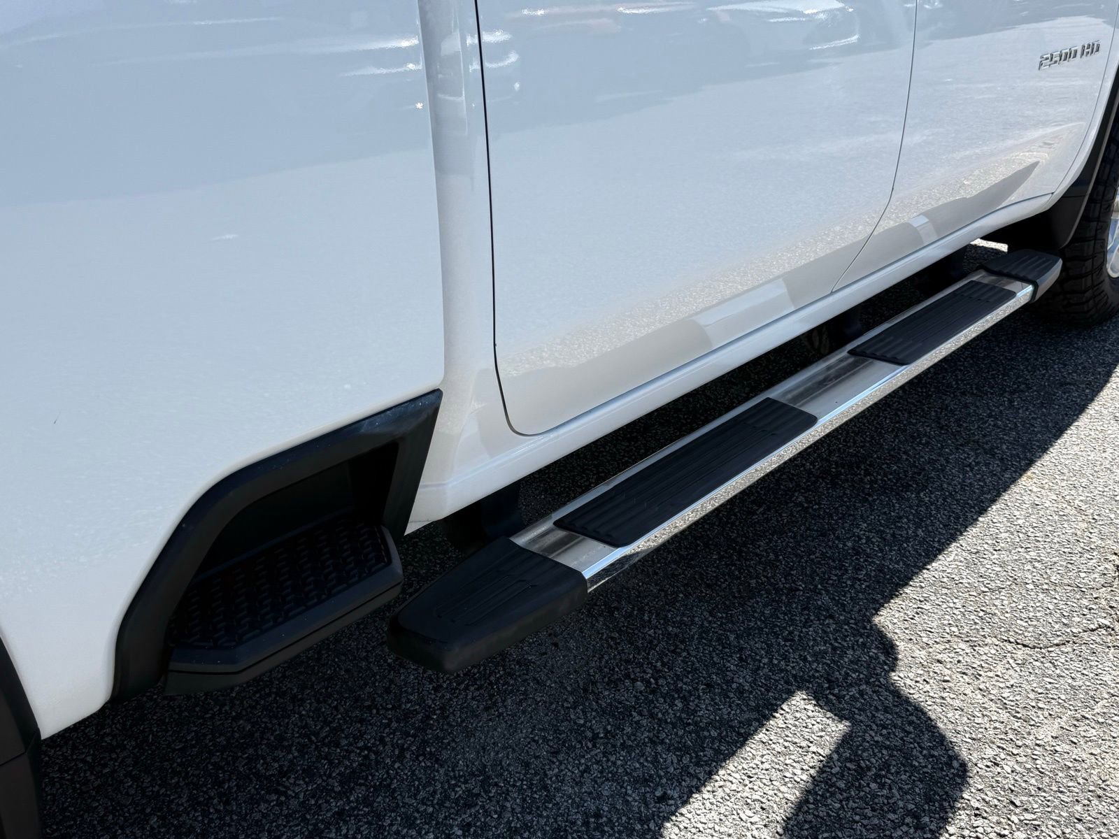 Used 2023 Chevrolet Silverado 2500 LT w/ Convenience Package image 20