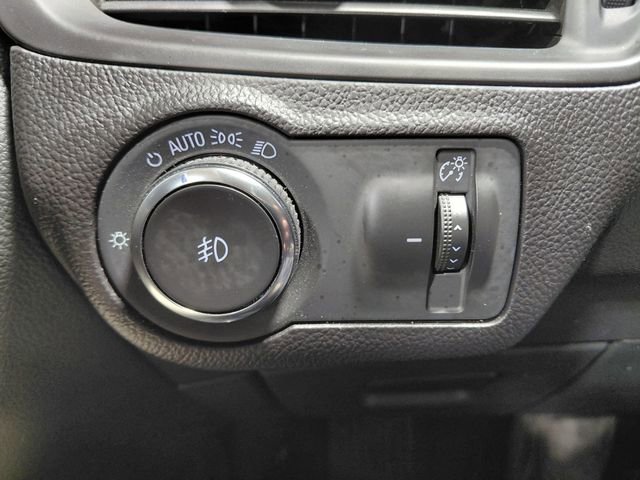 Certified 2020 Buick Envision Essence AWD/4WD image 33