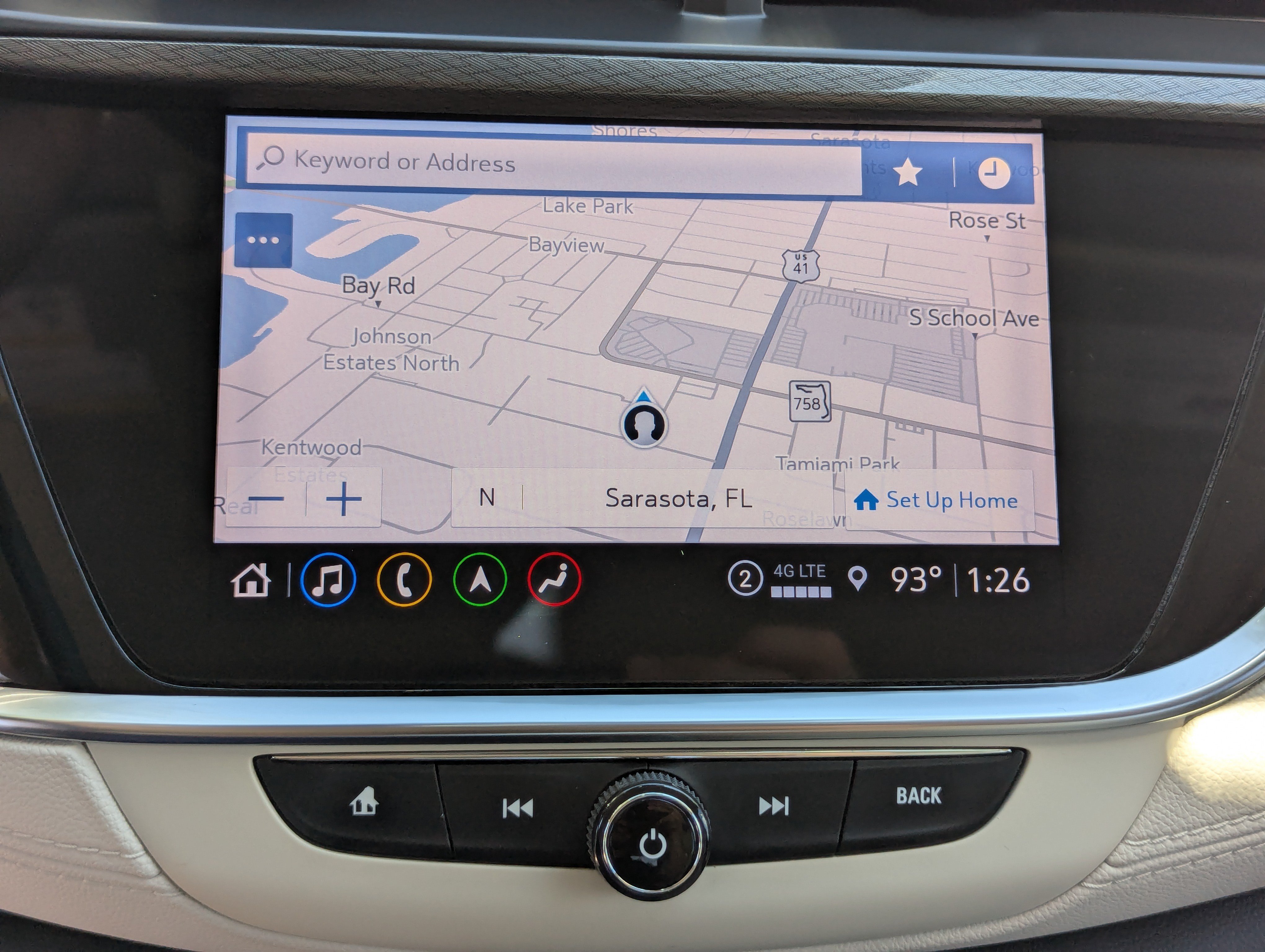 Used 2022 Buick Encore GX Essence w/ Advanced Technology Package FWD image 22