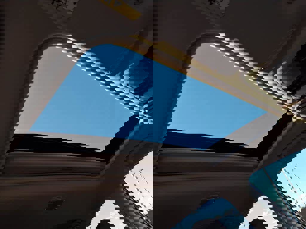 Certified 2025 Subaru Crosstrek 2.0i Premium image 17