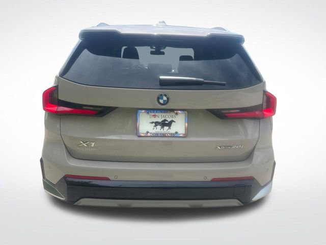 New 2026 BMW X1 xDrive28i w/ Technology Package AWD/4WD image 5