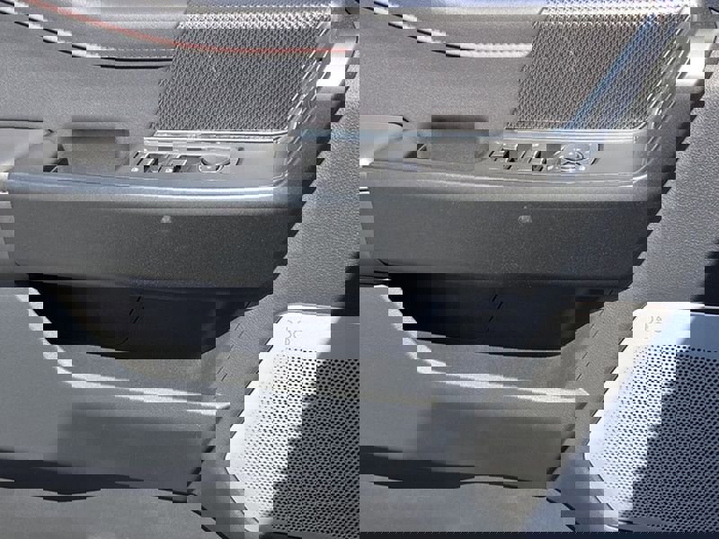 Used 2025 Ford F150 Raptor AWD/4WD image 27