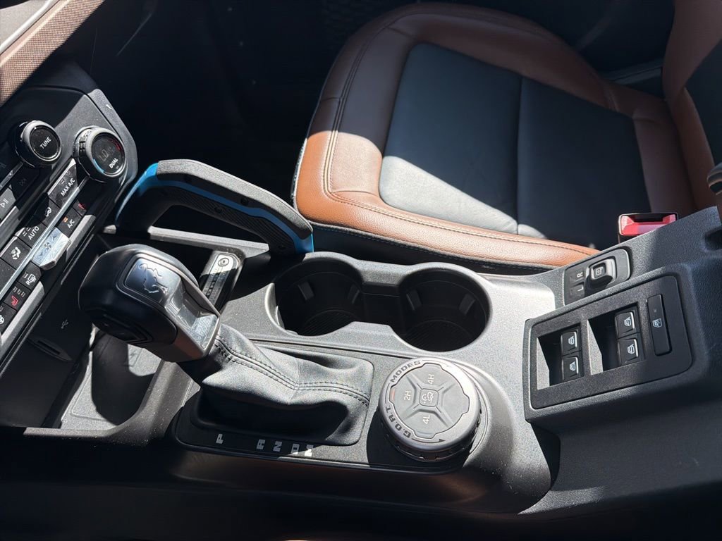 Used 2023 Ford Bronco Outer Banks image 34