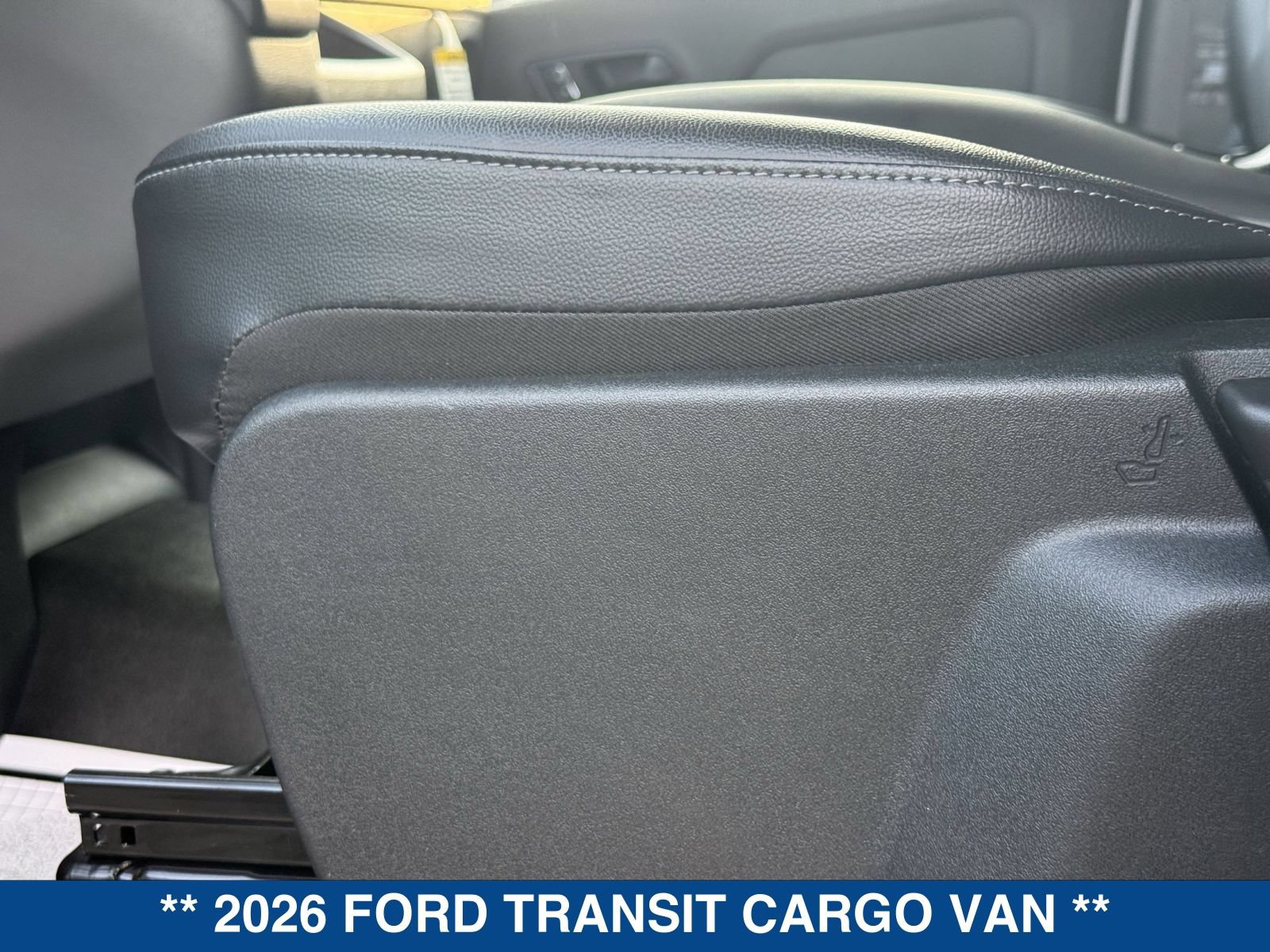 New 2026 Ford Transit 250 Low Roof RWD image 21