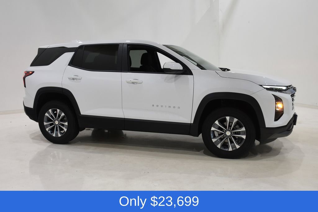 Used 2025 Chevrolet Equinox LT FWD image 3