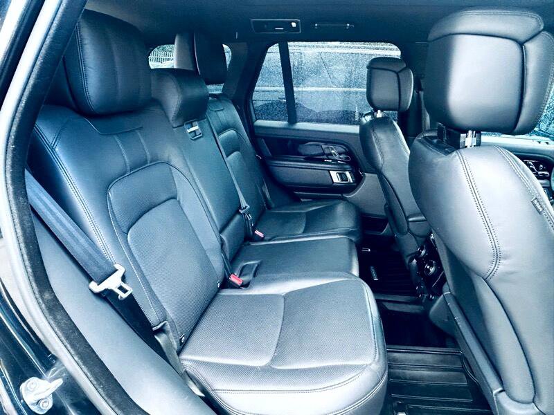 Used 2021 Land Rover Range Rover P525 Westminster Edition image 13
