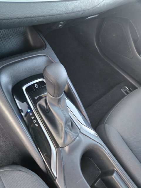 Certified 2025 Toyota Corolla LE FWD image 16