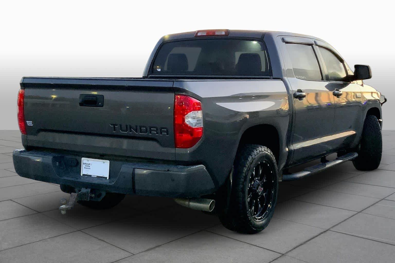 Used 2015 Toyota Tundra Platinum RWD image 11