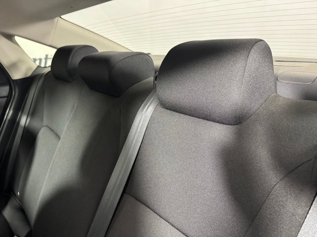 Used 2022 Honda Civic LX image 25