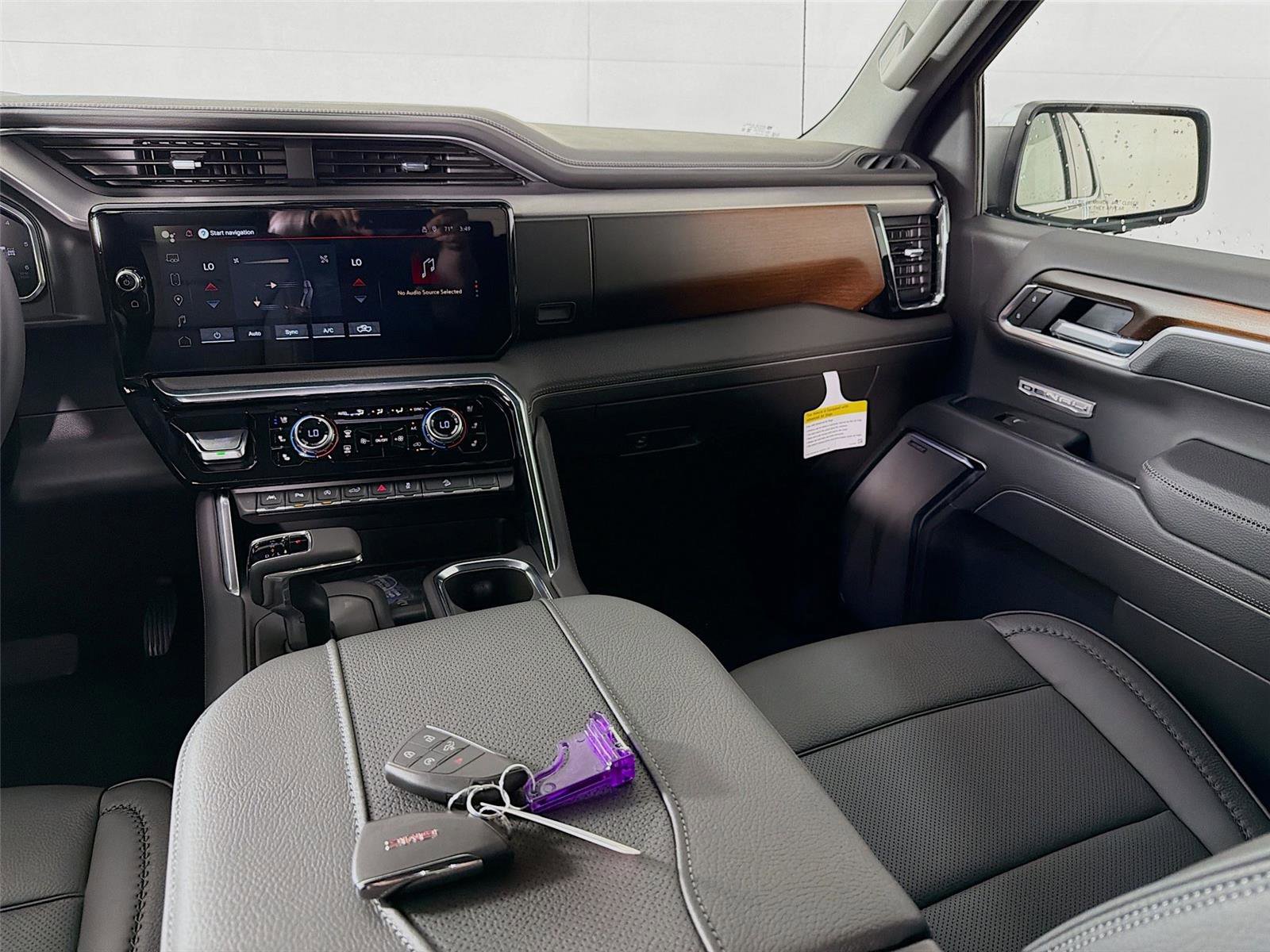 New 2026 GMC Sierra 1500 Denali w/ Denali Reserve Package image 26