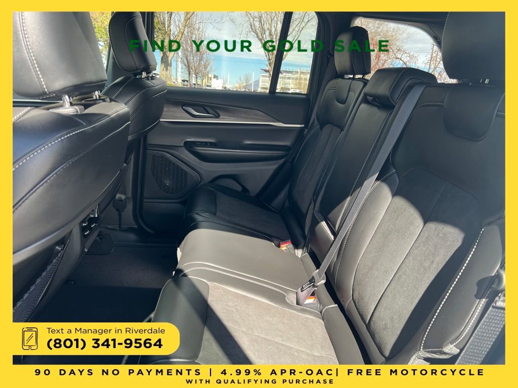 New 2026 Jeep Grand Cherokee Altitude image 24