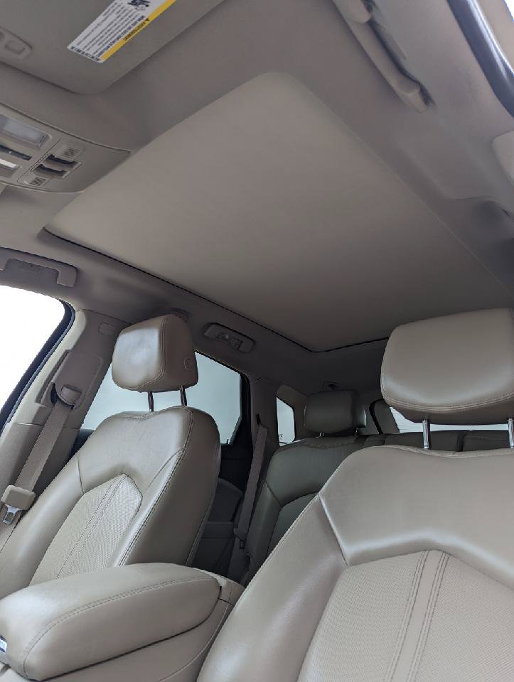 Used 2014 Cadillac SRX Luxury w/ Driver Awareness Package FWD image 2