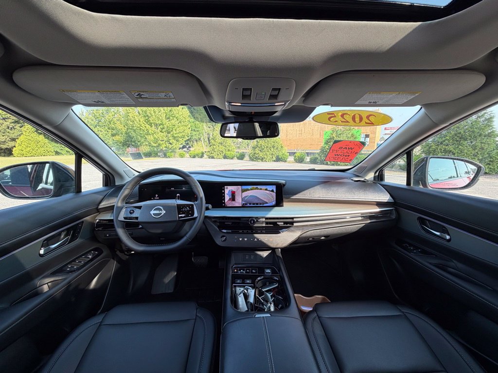 Used 2025 Nissan Murano SL AWD/4WD image 26