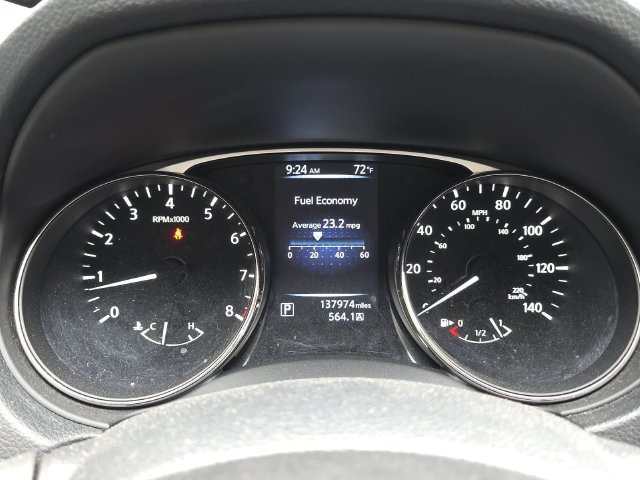 Used 2016 Nissan Rogue S FWD image 17