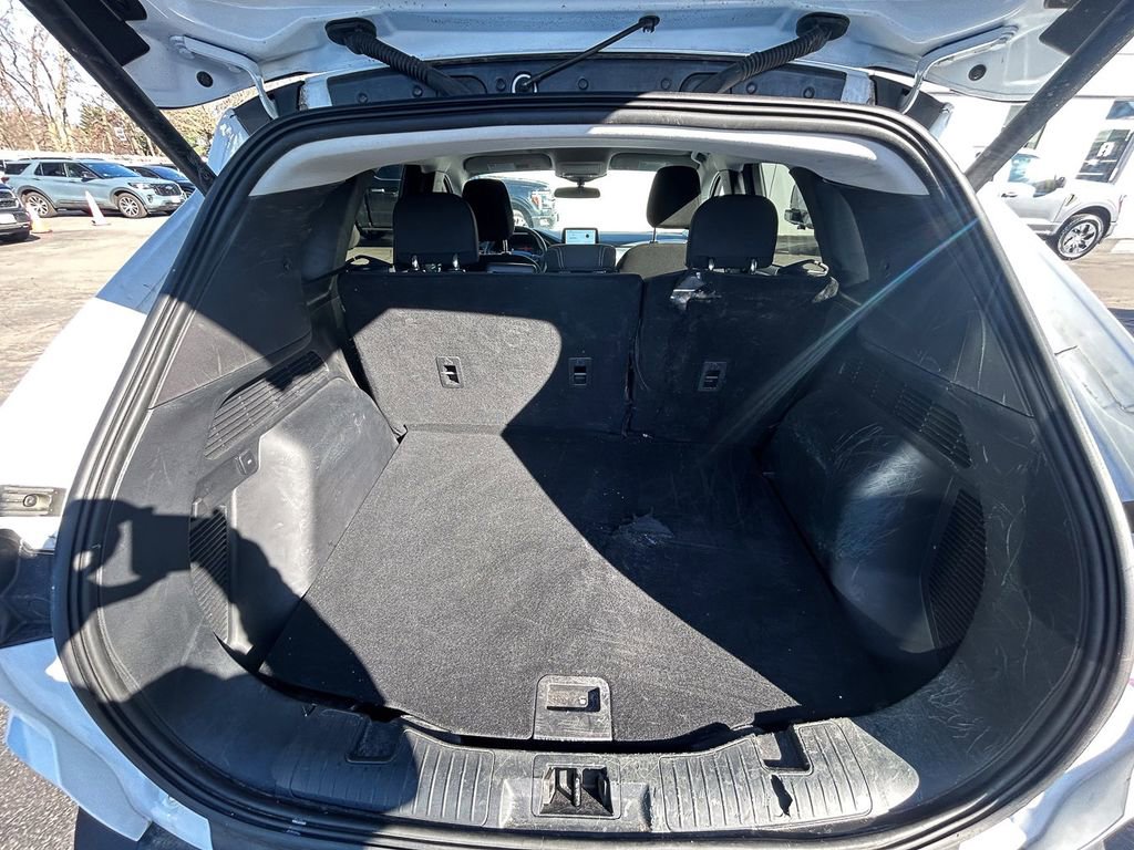 Used 2024 Ford Escape Active image 7
