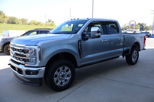 New 2027 Ford F250 Lariat w/ Lariat Ultimate Package AWD/4WD image 5