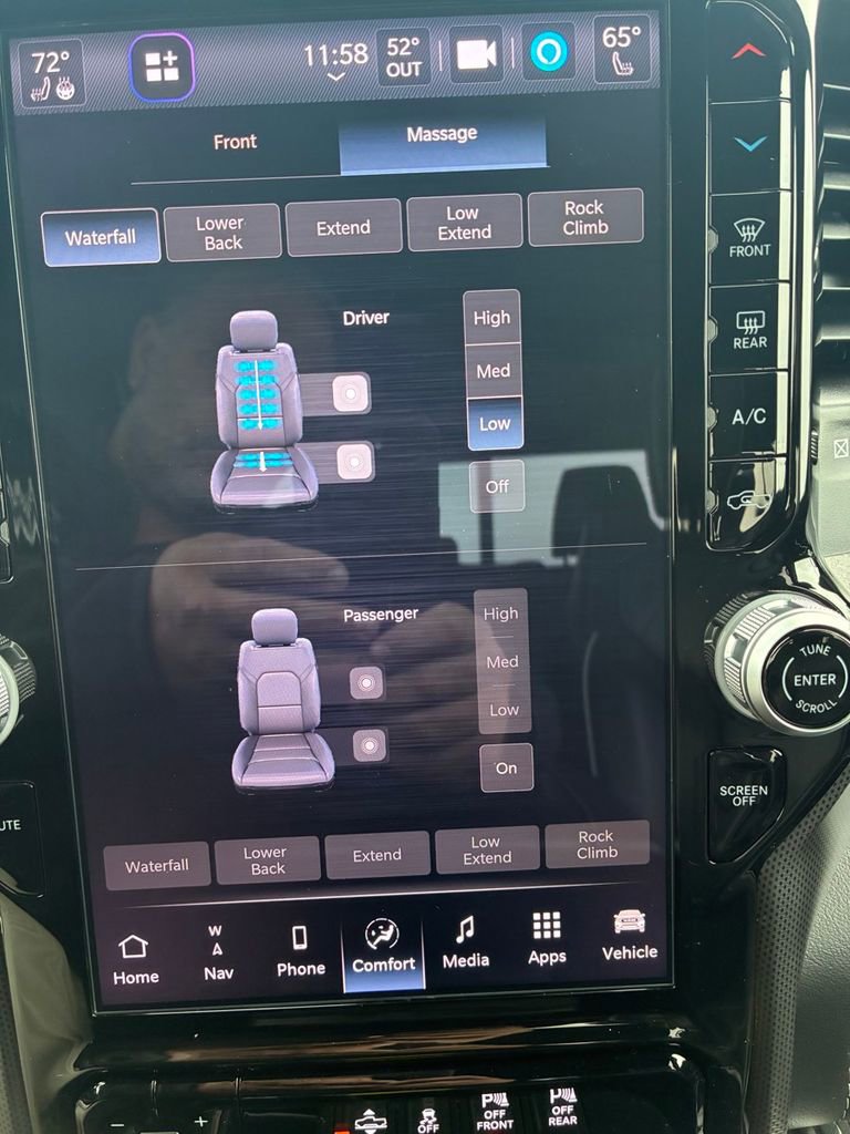 Used 2025 RAM 1500 Limited w/ Bed Utility Group image 30