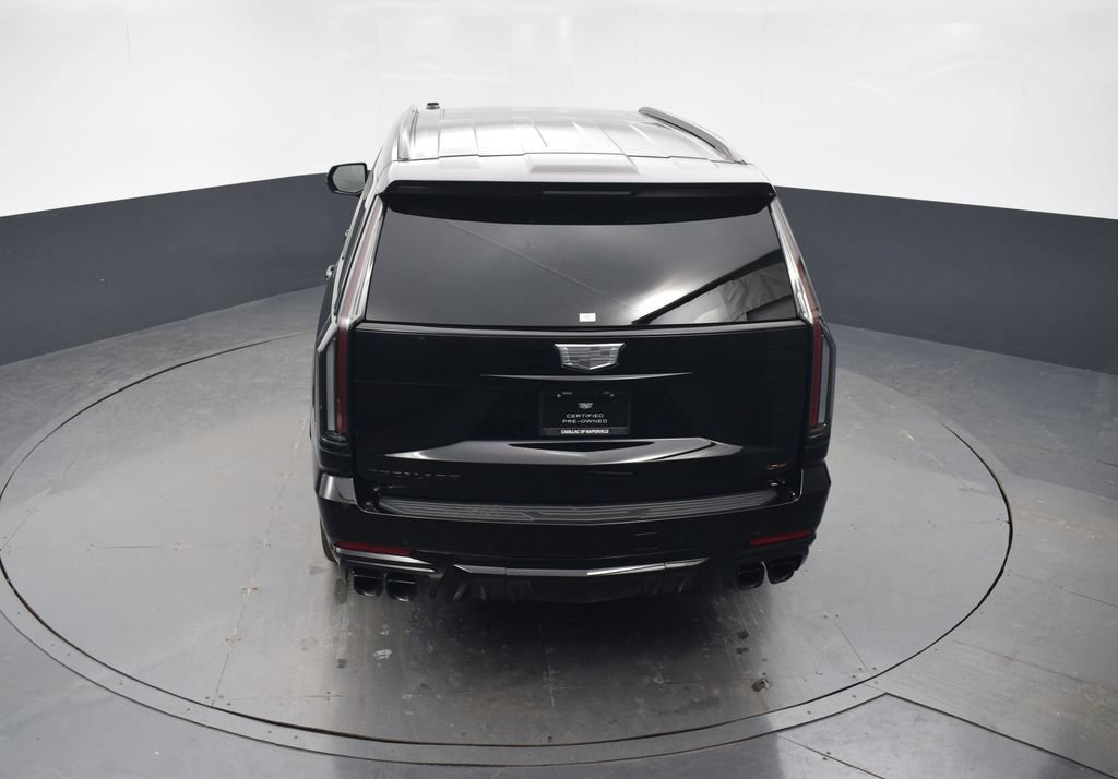 Certified 2025 Cadillac Escalade V w/ LPO, ONYX Package AWD/4WD image 51