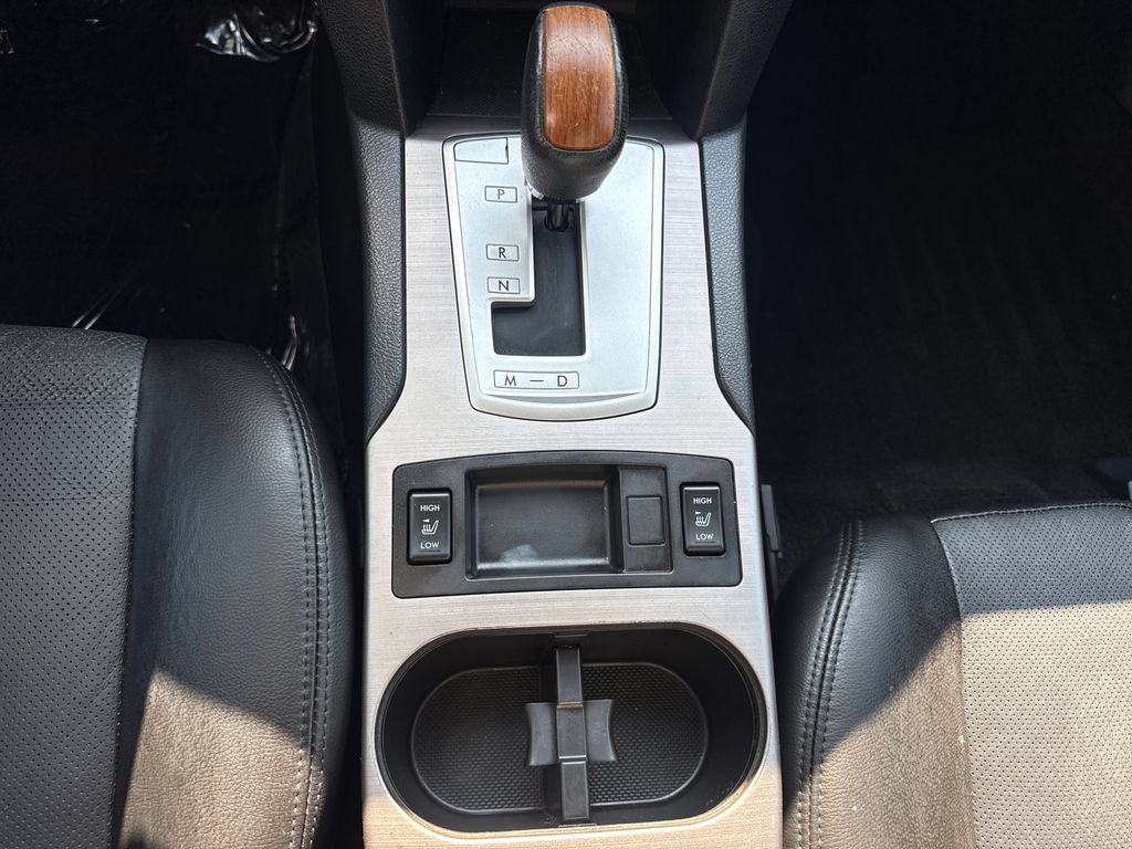 Used 2013 Subaru Outback 2.5i Limited w/ Popular Pkg 1A AWD/4WD image 23
