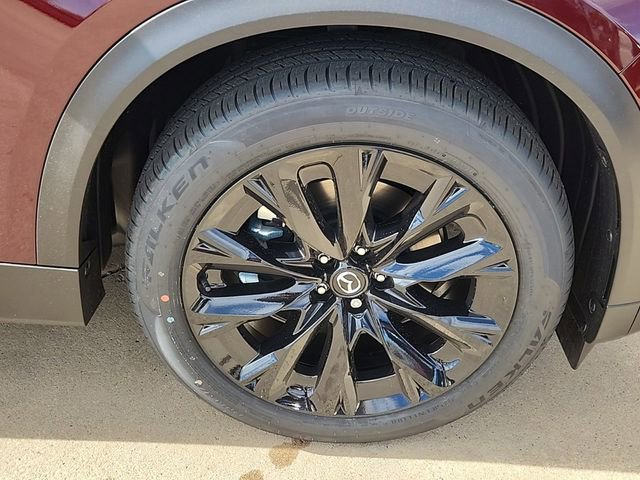 Certified 2025 MAZDA CX-90 Plug-In Hybrid w/Premium Sport image 17