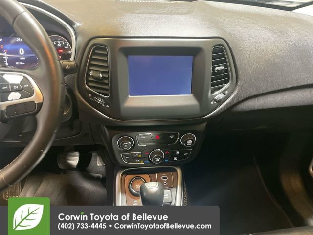 Used 2017 Jeep Compass Latitude w/ Popular Equipment Group image 13