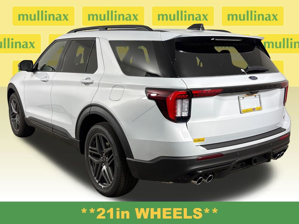 New 2026 Ford Explorer ST RWD image 10