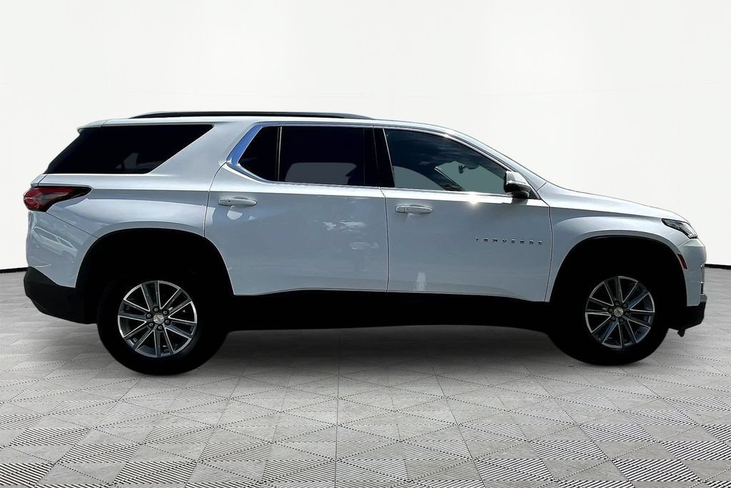 Used 2023 Chevrolet Traverse LT AWD/4WD image 8