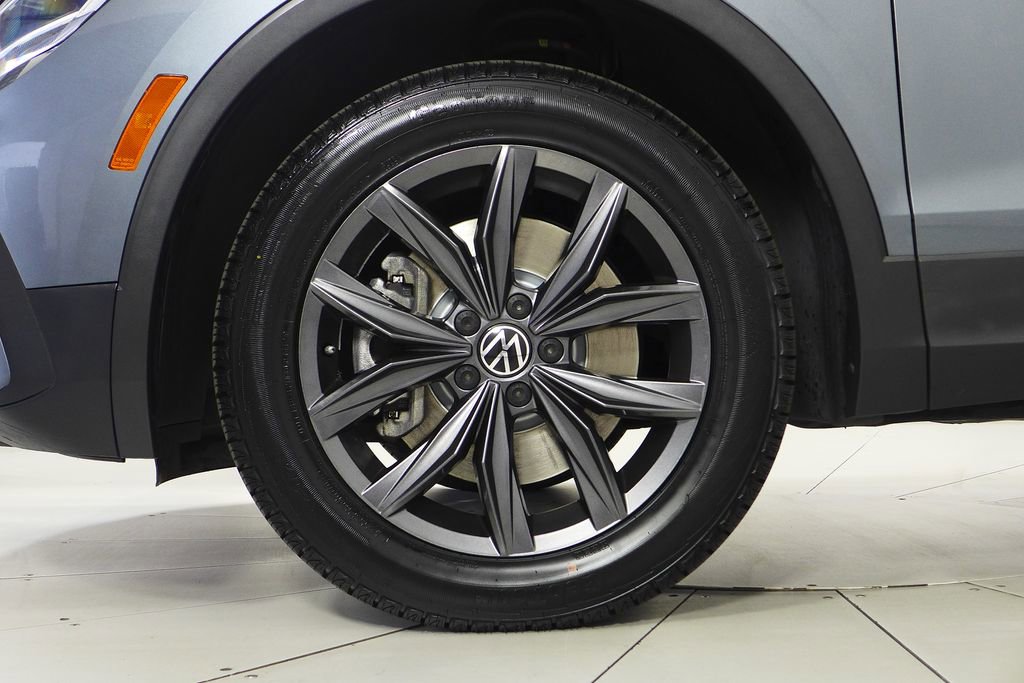 Used 2022 Volkswagen Tiguan SE image 5