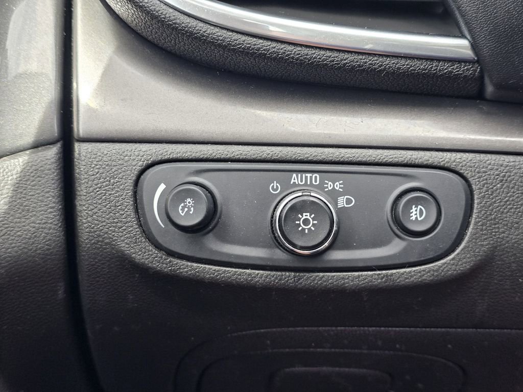 Used 2017 Buick Encore Preferred FWD image 21