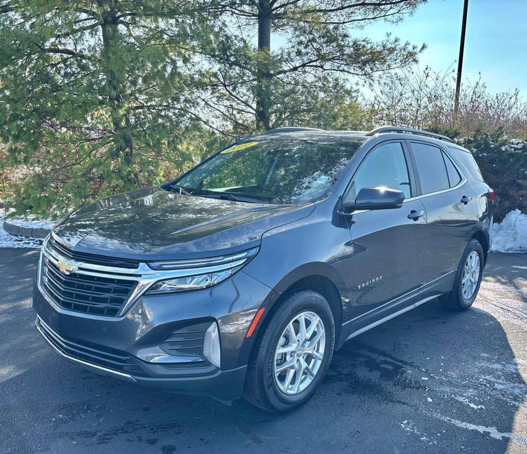 Used 2022 Chevrolet Equinox LT image 3