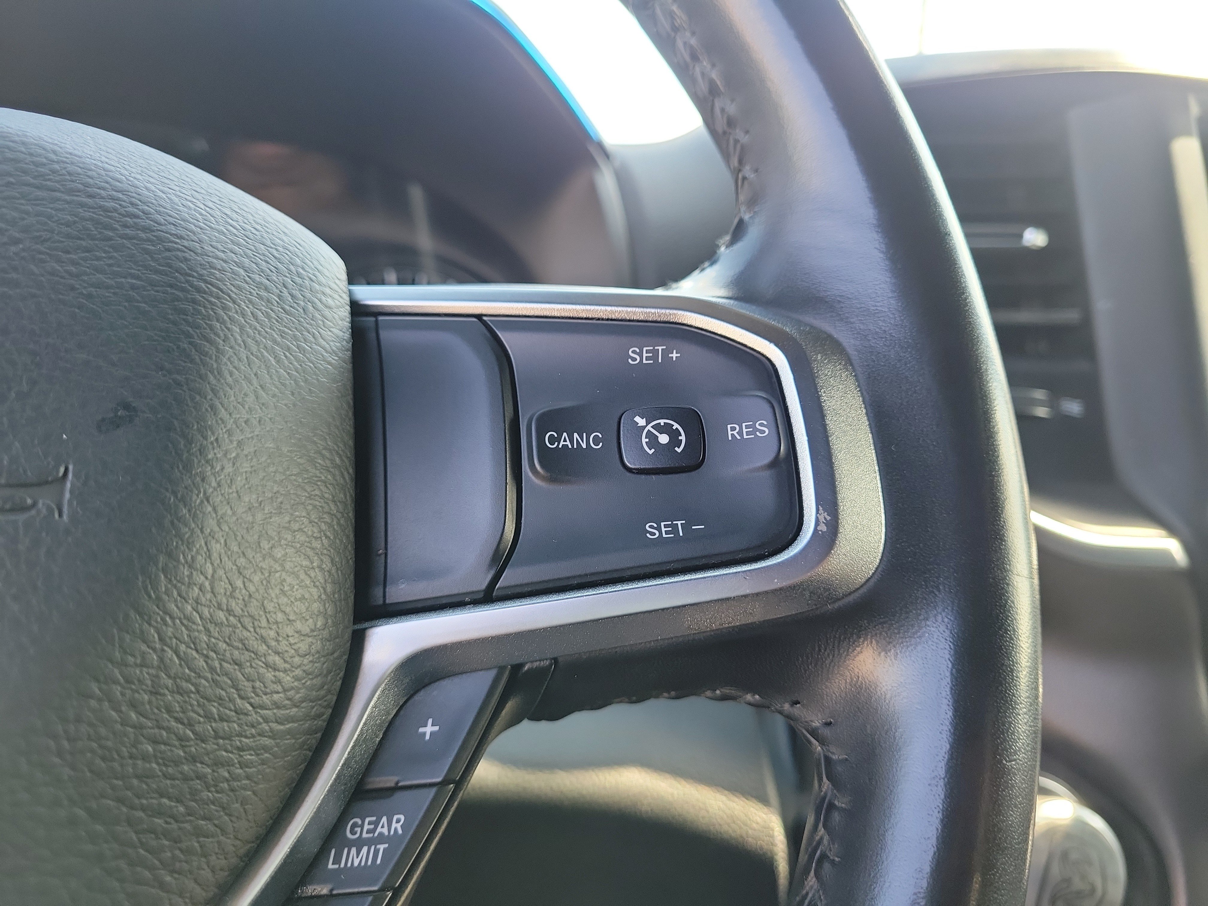Used 2019 RAM 1500 Big Horn RWD image 19