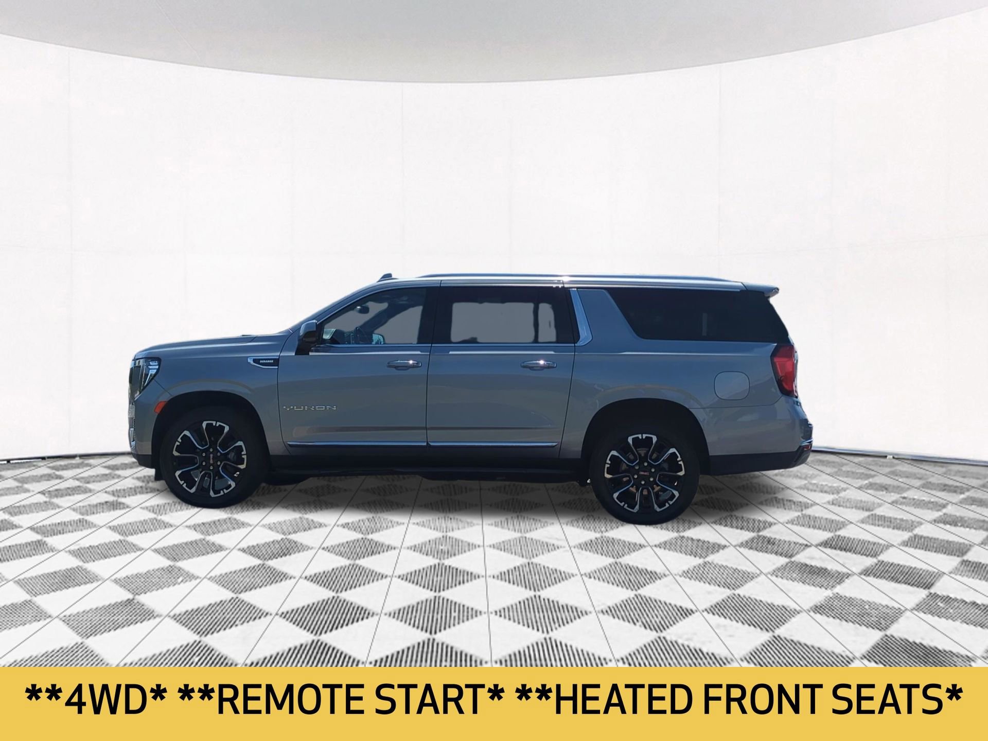 Used 2023 GMC Yukon XL SLT AWD/4WD image 2