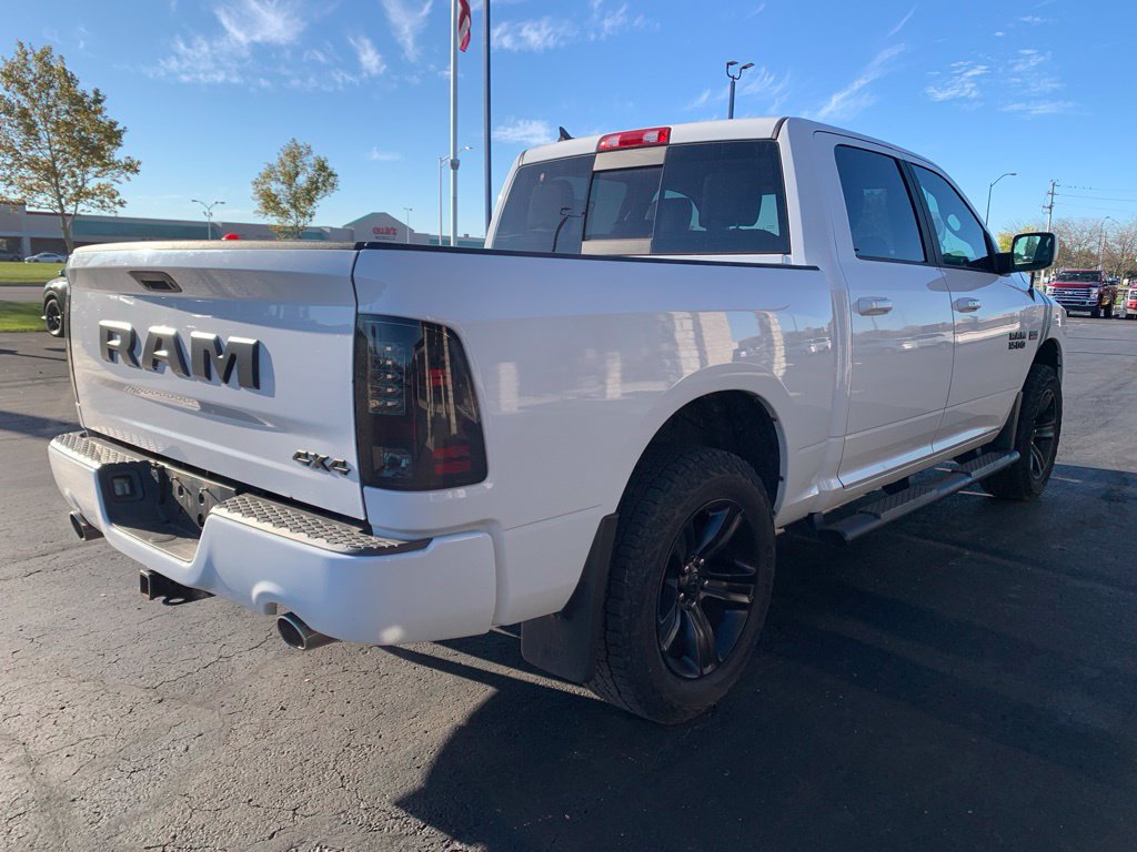 Used 2018 RAM 1500 Sport w/ Sport Premium Group AWD/4WD image 3