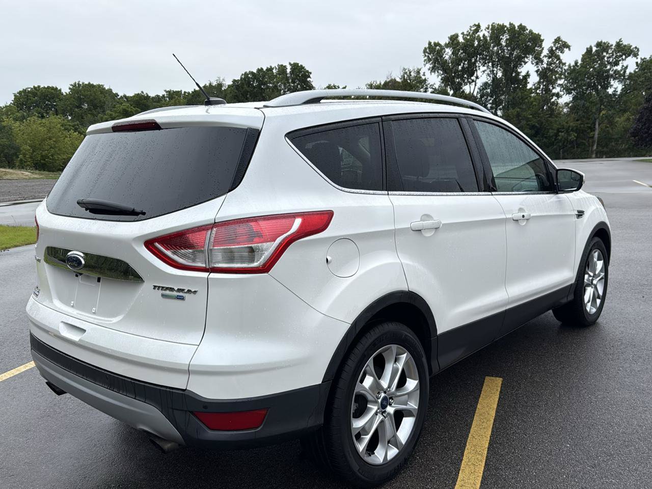 Used 2014 Ford Escape Titanium AWD/4WD image 5